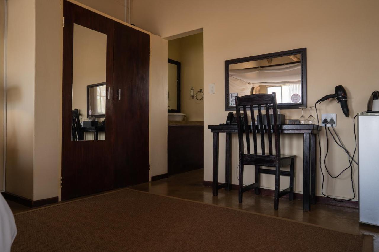Tshukudu Game Lodge Hoedspruit Bagian luar foto