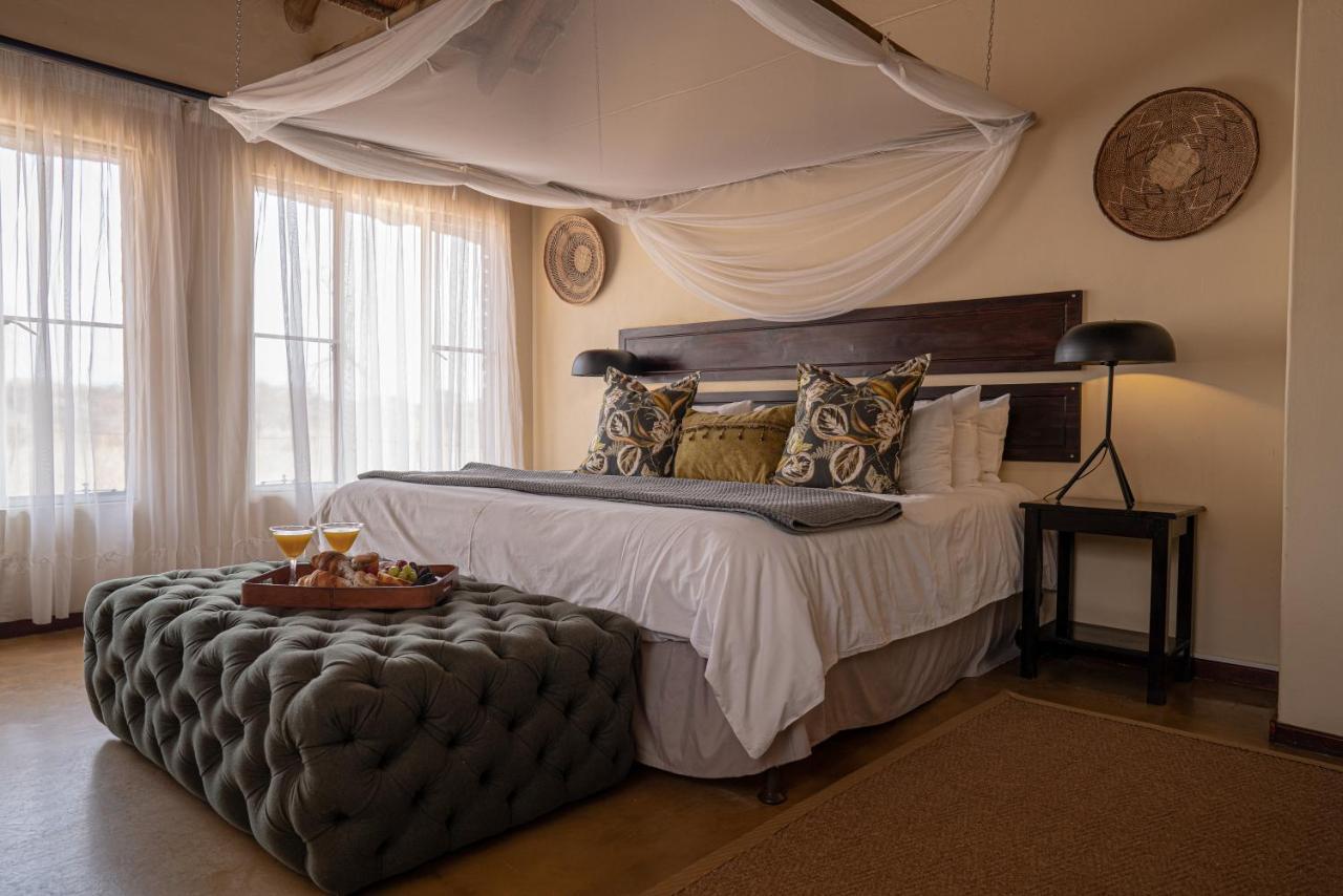 Tshukudu Game Lodge Hoedspruit Bagian luar foto
