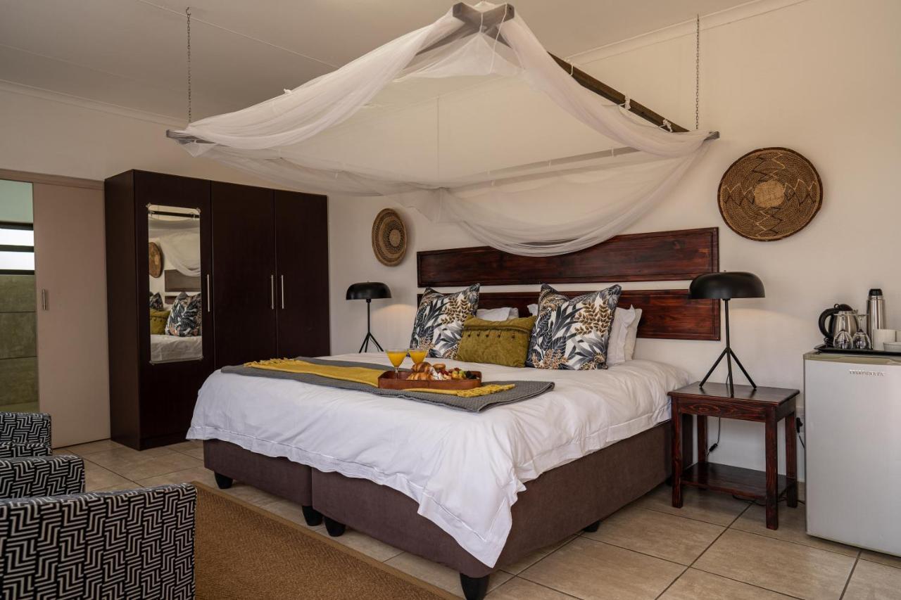 Tshukudu Game Lodge Hoedspruit Bagian luar foto