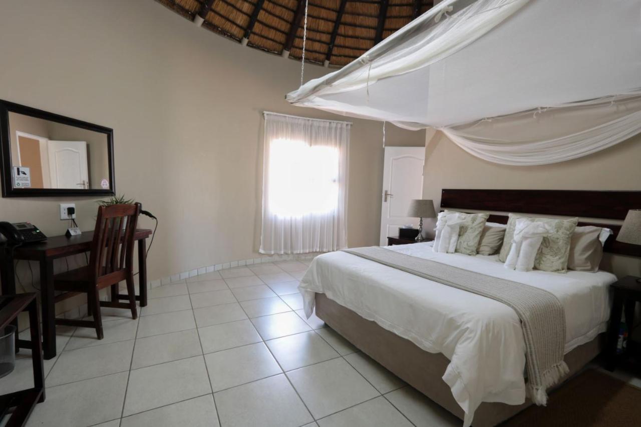 Tshukudu Game Lodge Hoedspruit Bagian luar foto