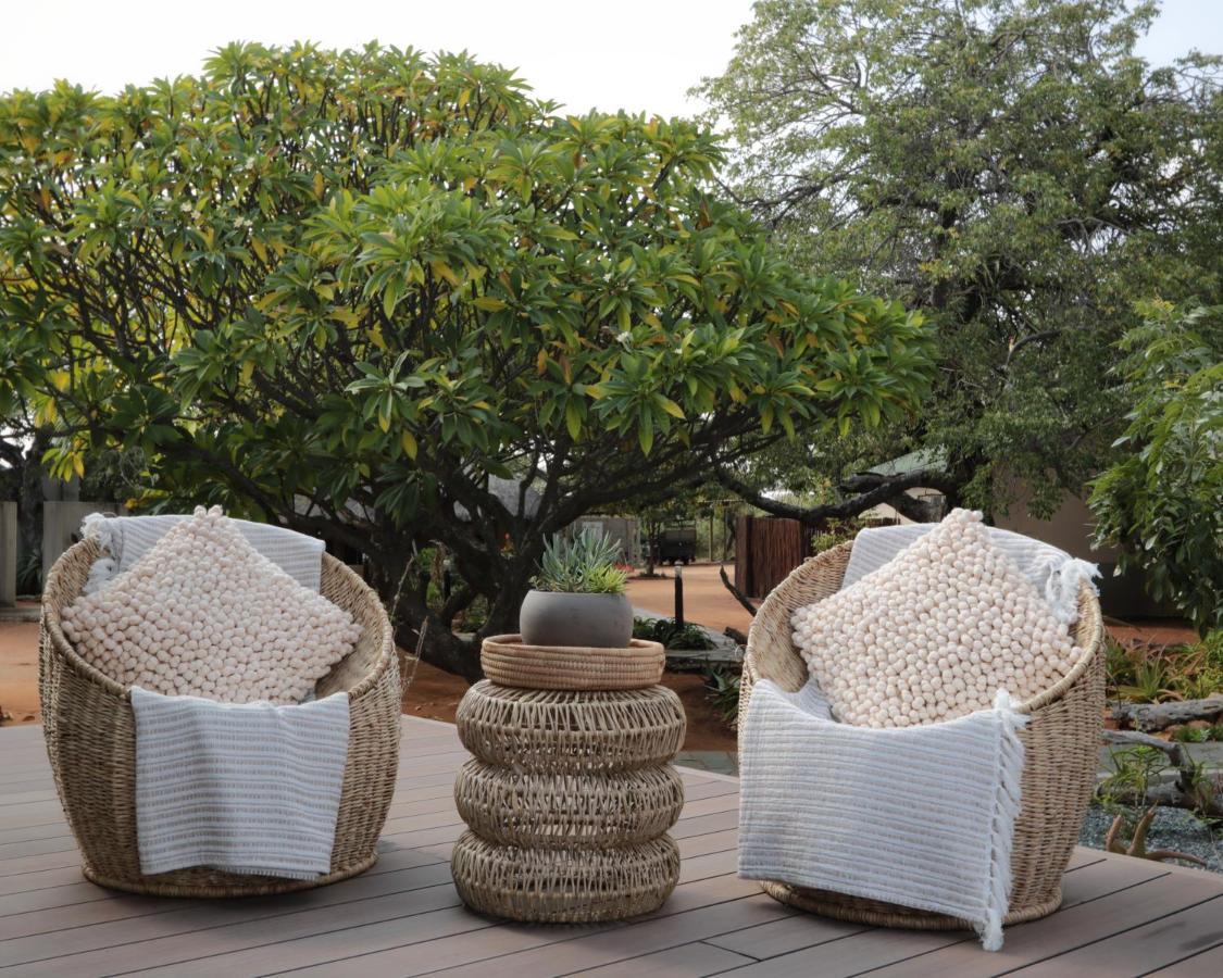 Tshukudu Game Lodge Hoedspruit Bagian luar foto
