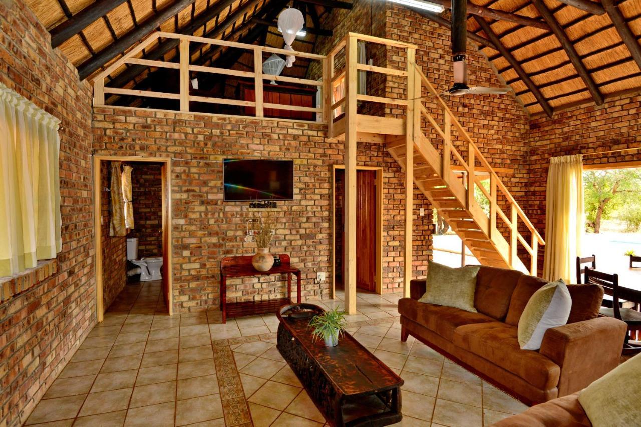Tshukudu Game Lodge Hoedspruit Bagian luar foto